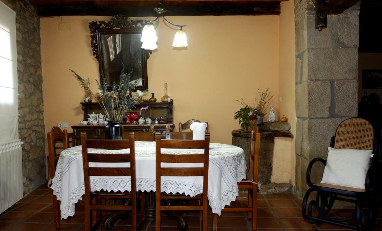 Gasthaus Casa Oliban Arbaniés Exterior foto